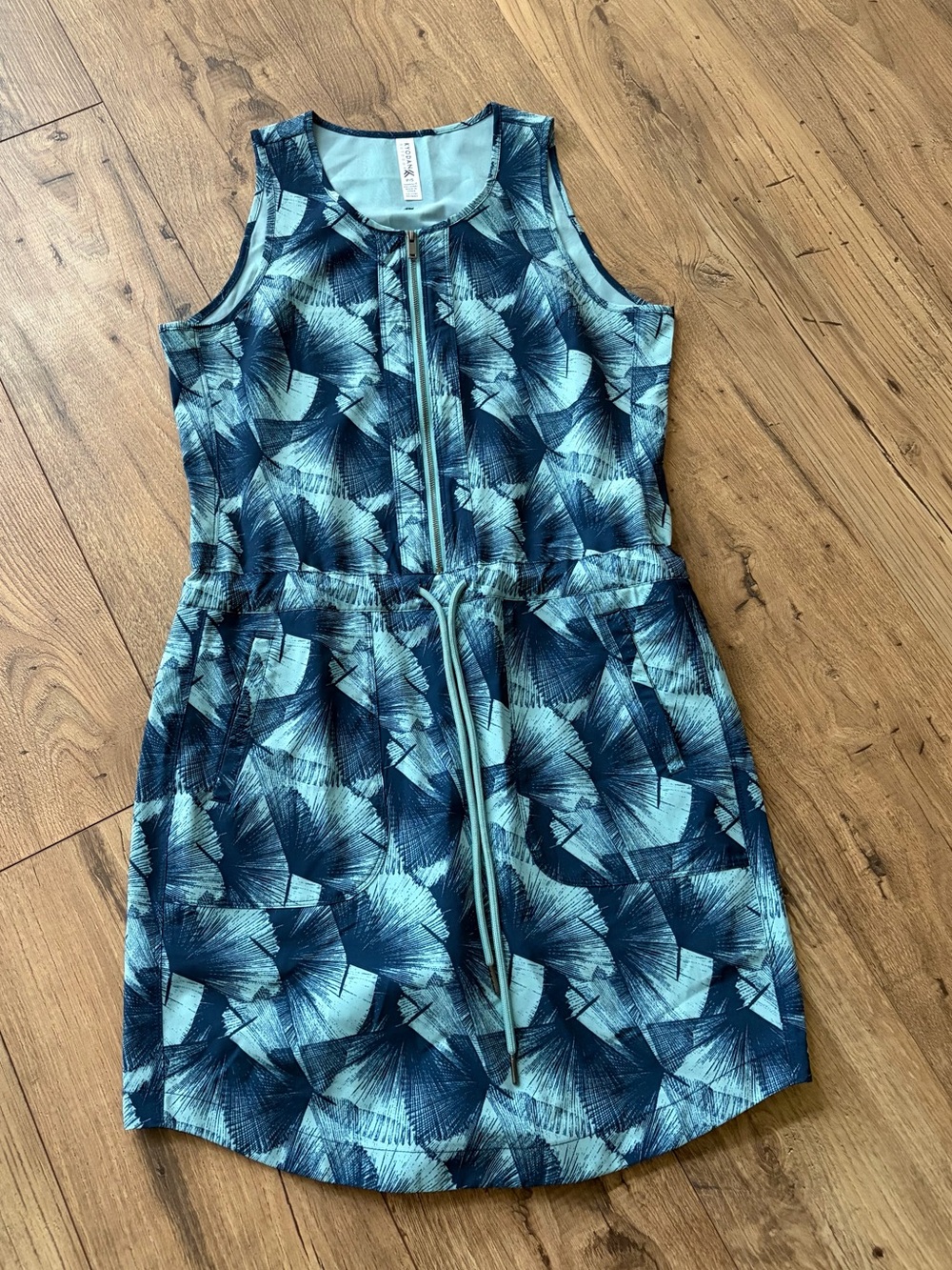 NWOT KRYODAN Activewear Tennis, Pickleball Dress Size: S